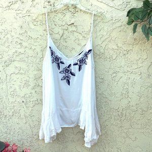 TORRID Women's White Sleeveless Top